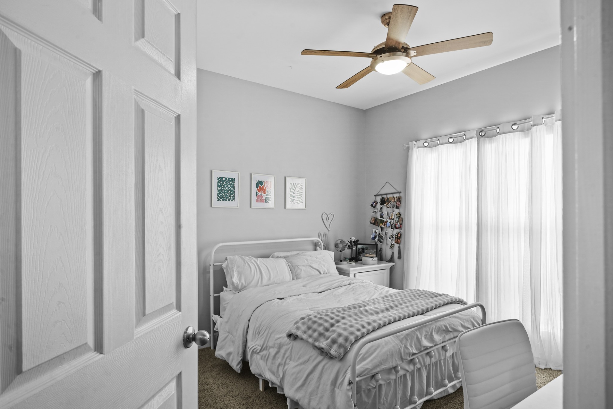 1191 Filmore Harris Road Pleasant View, TN 37146 - Photo 14 of 24 a bedroom with a bed and a chandelier