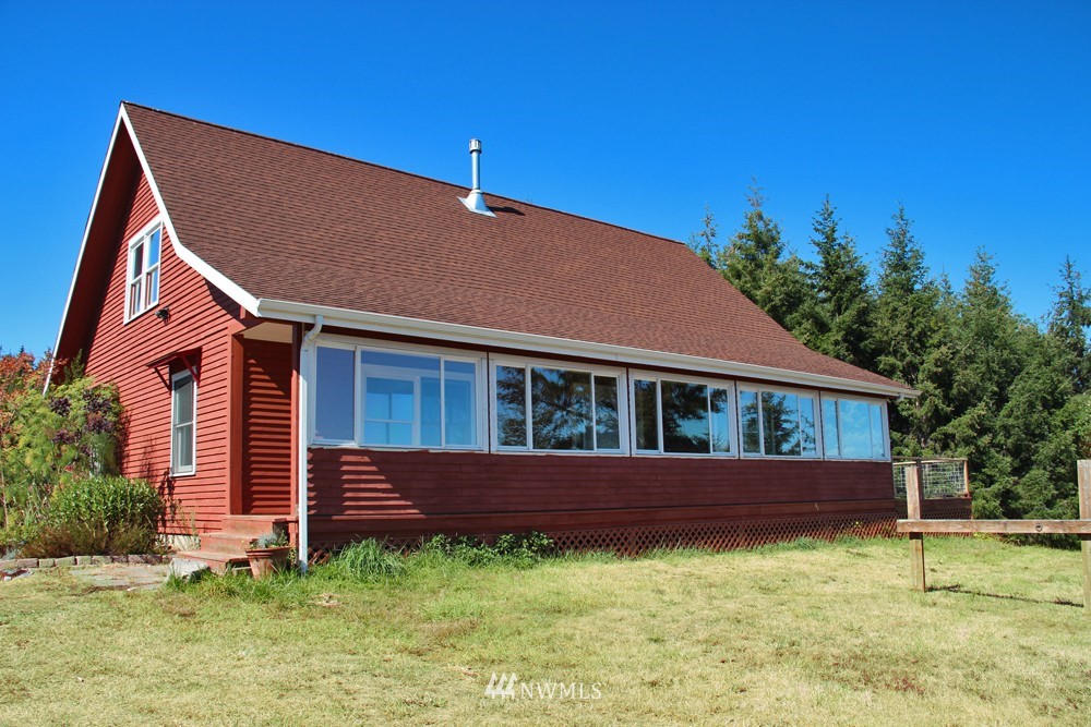 114 Ridgedale Road San Juan Island, WA 98250 - Photo 1 of 25 Gallery Image 1
