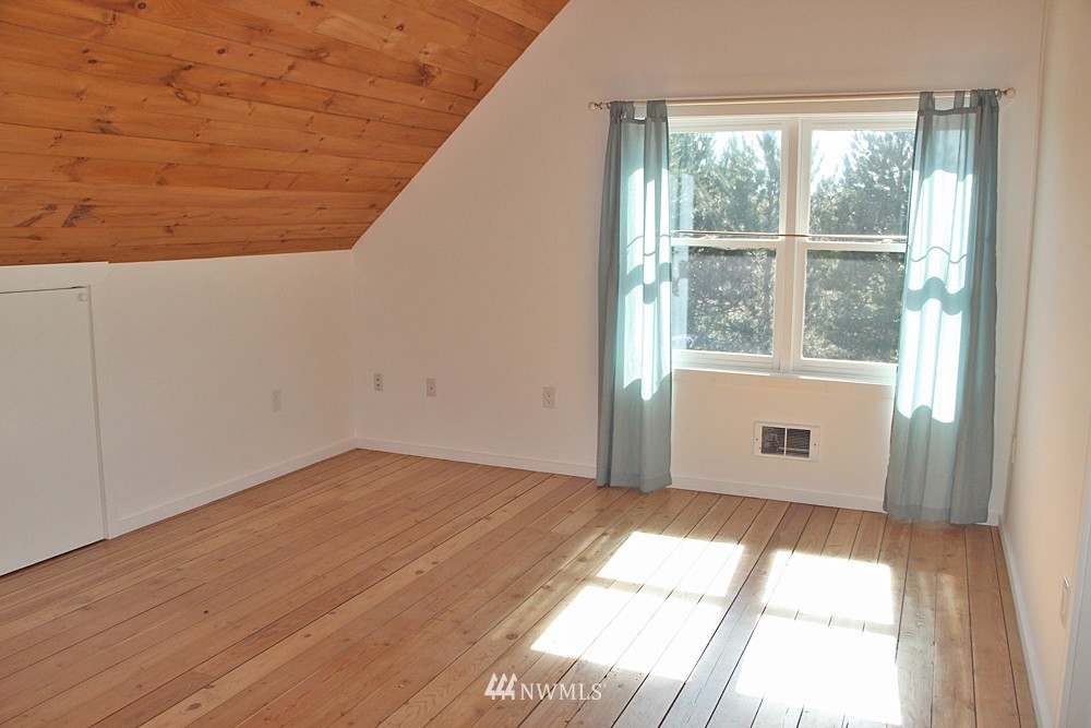 114 Ridgedale Road San Juan Island, WA 98250 - Photo 14 of 25 Gallery Image 14