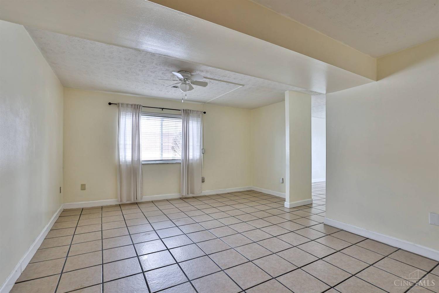 7752 Montgomery Road, Unit 56 Cincinnati, OH 45236 - Photo 4 of 29