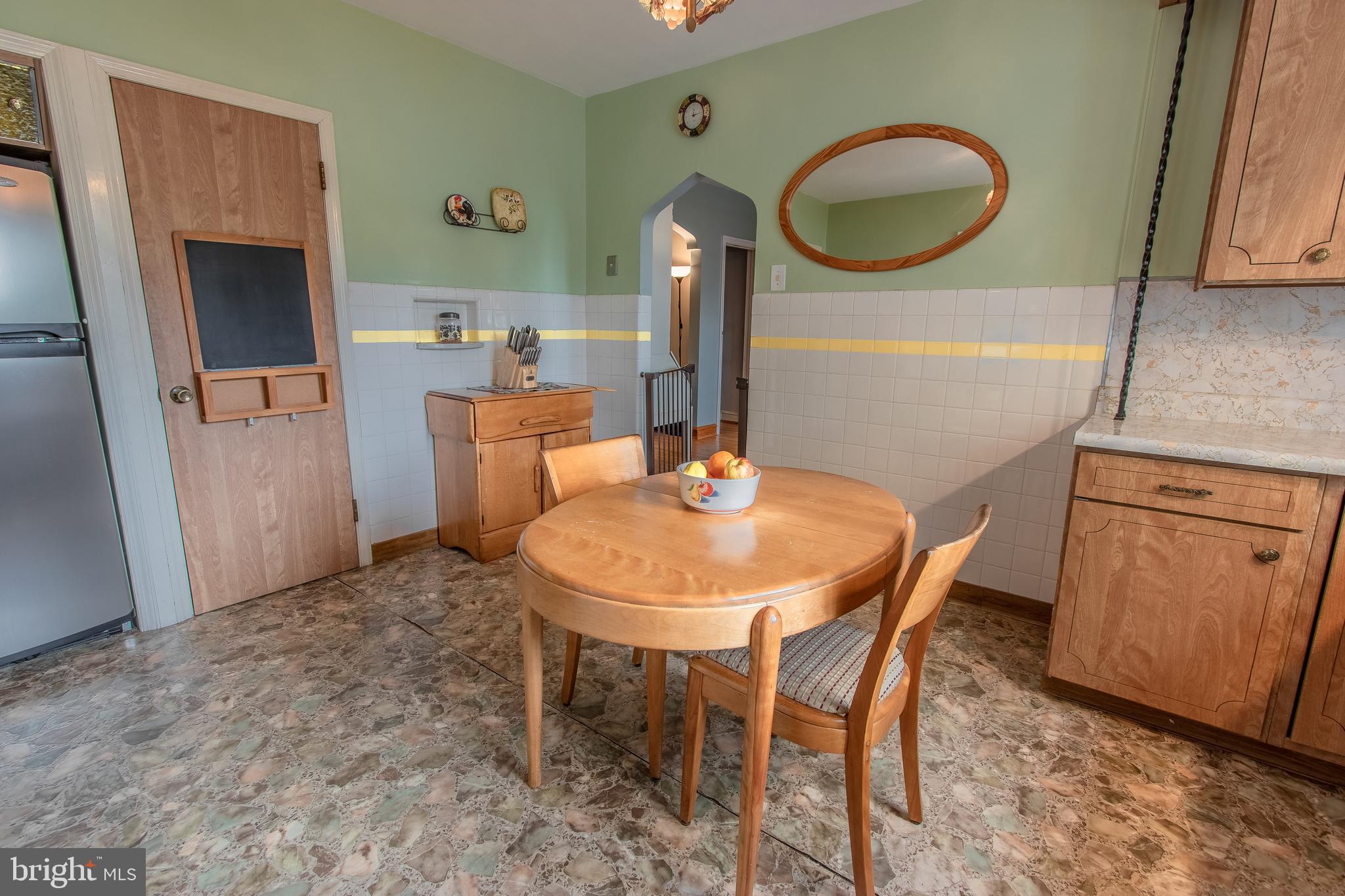 143 Rockglen Road Wynnewood, PA 19096 - Photo 14 of 38