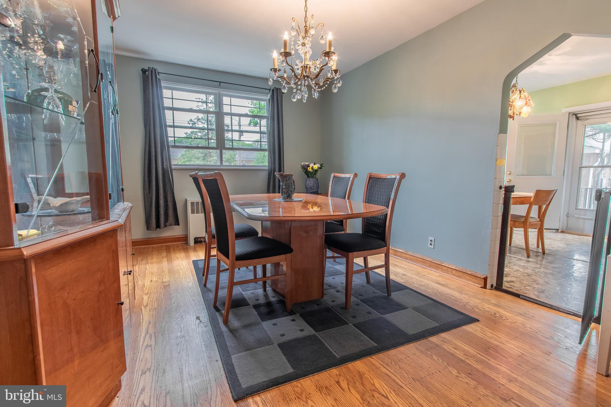 143 Rockglen Road Wynnewood, PA 19096 - Photo 9 of 38