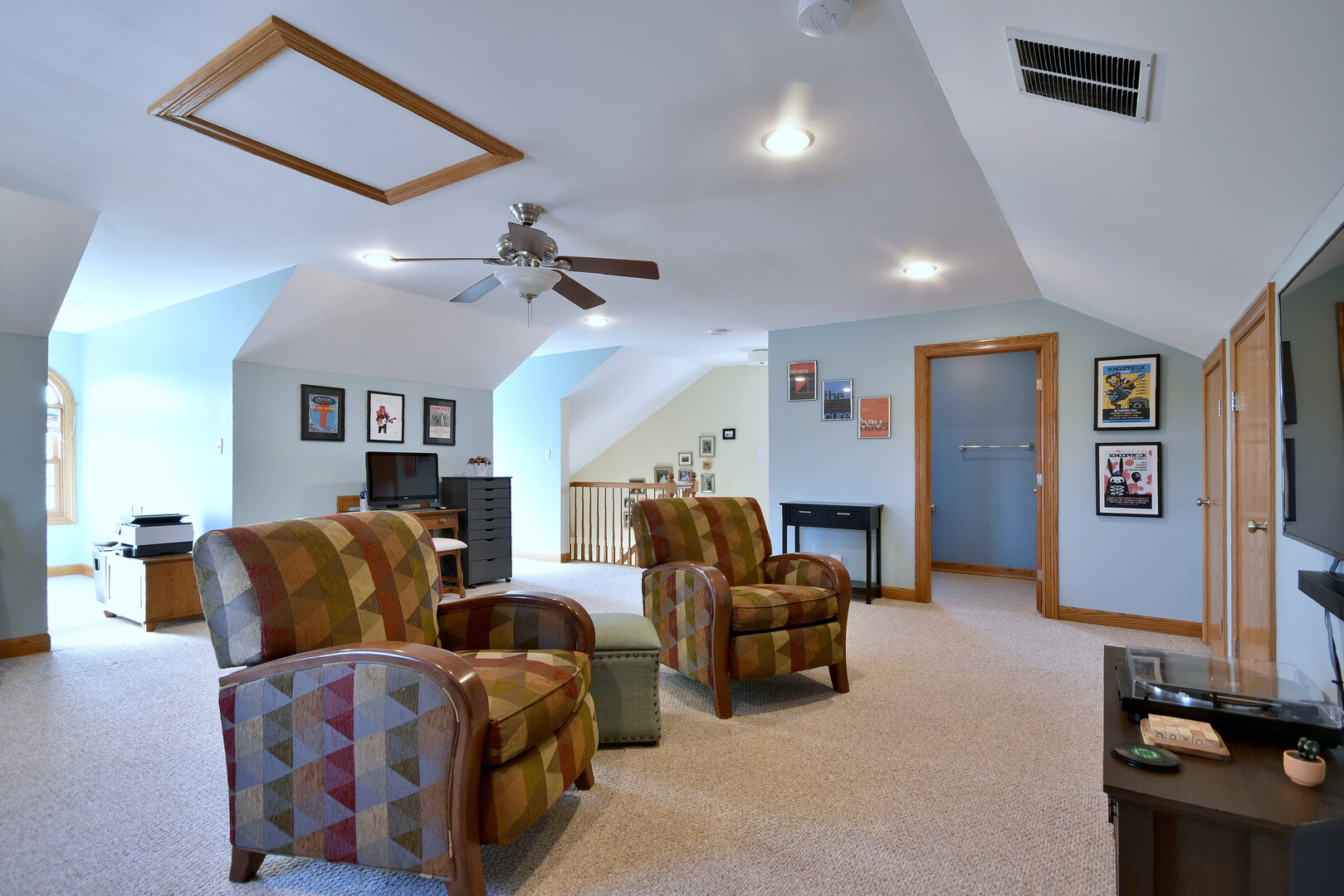 337 Alexander Boulevard Elmhurst, IL 60126 - Photo 28 of 45