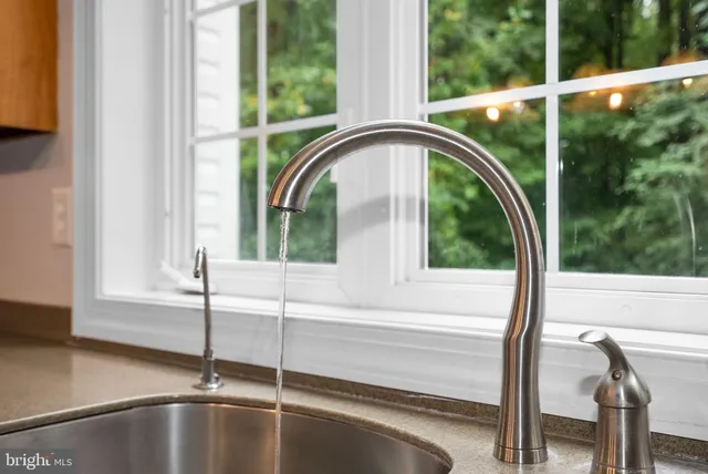 $849,000 | 5248 Ferry Branch Lane, Lothian, MD 20711