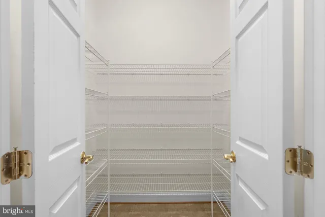 $849,000 | 5248 Ferry Branch Lane, Lothian, MD 20711