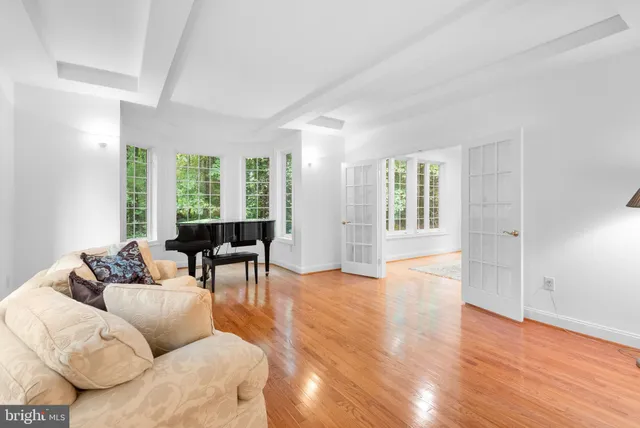 $849,000 | 5248 Ferry Branch Lane, Lothian, MD 20711