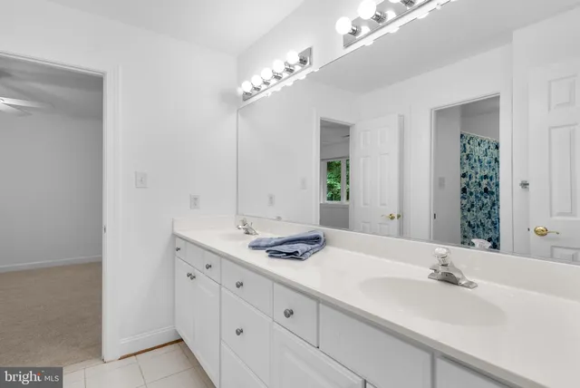 $849,000 | 5248 Ferry Branch Lane, Lothian, MD 20711