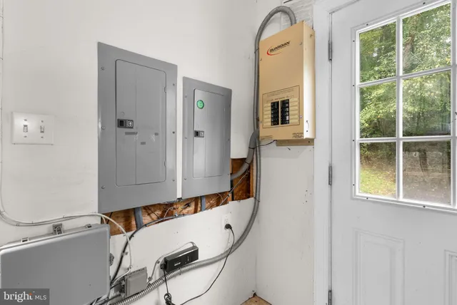 $849,000 | 5248 Ferry Branch Lane, Lothian, MD 20711