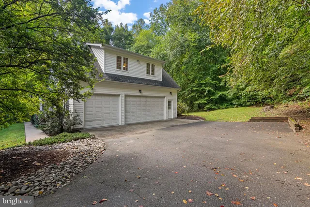 $849,000 | 5248 Ferry Branch Lane, Lothian, MD 20711