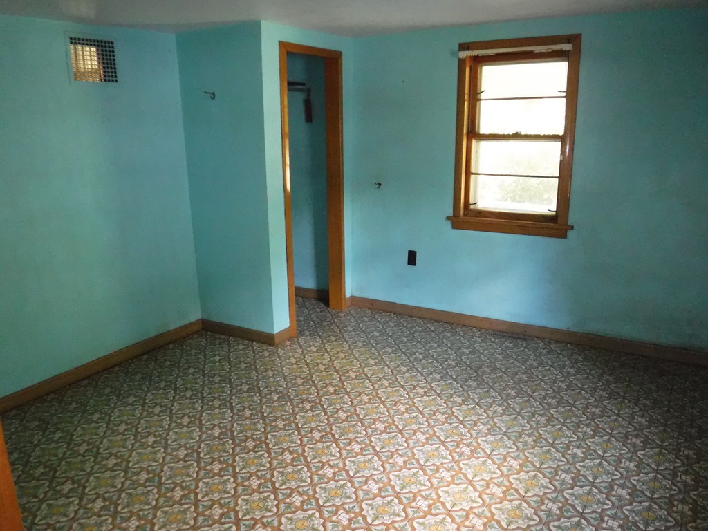 1085 East State Road Seneca, PA 16346 - Photo 11 of 19 Gallery Image 11