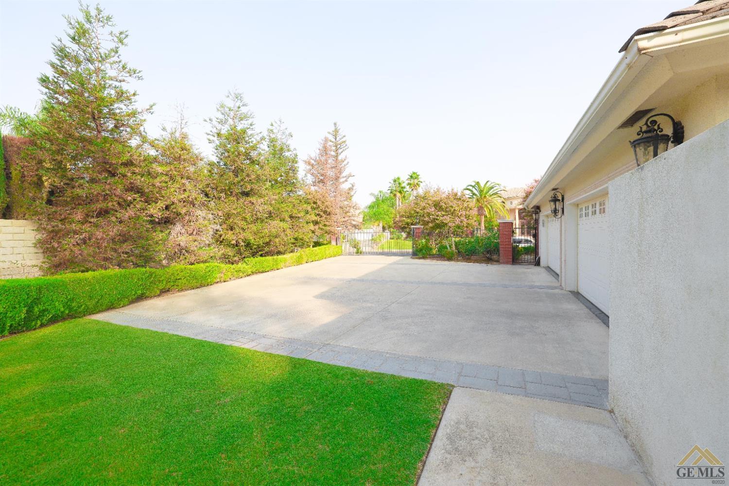 2711 Eagle Crest Drive Bakersfield, CA 93311 - Photo 27 of 29