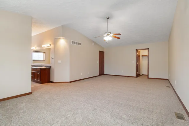 $364,900 | 7800 Eider Avenue, Hobart, IN 46342