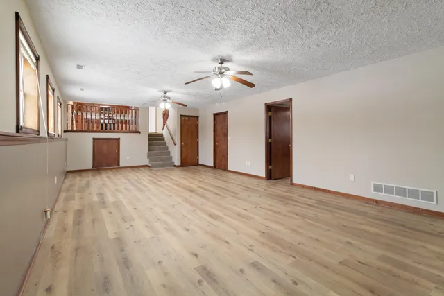 $364,900 | 7800 Eider Avenue, Hobart, IN 46342