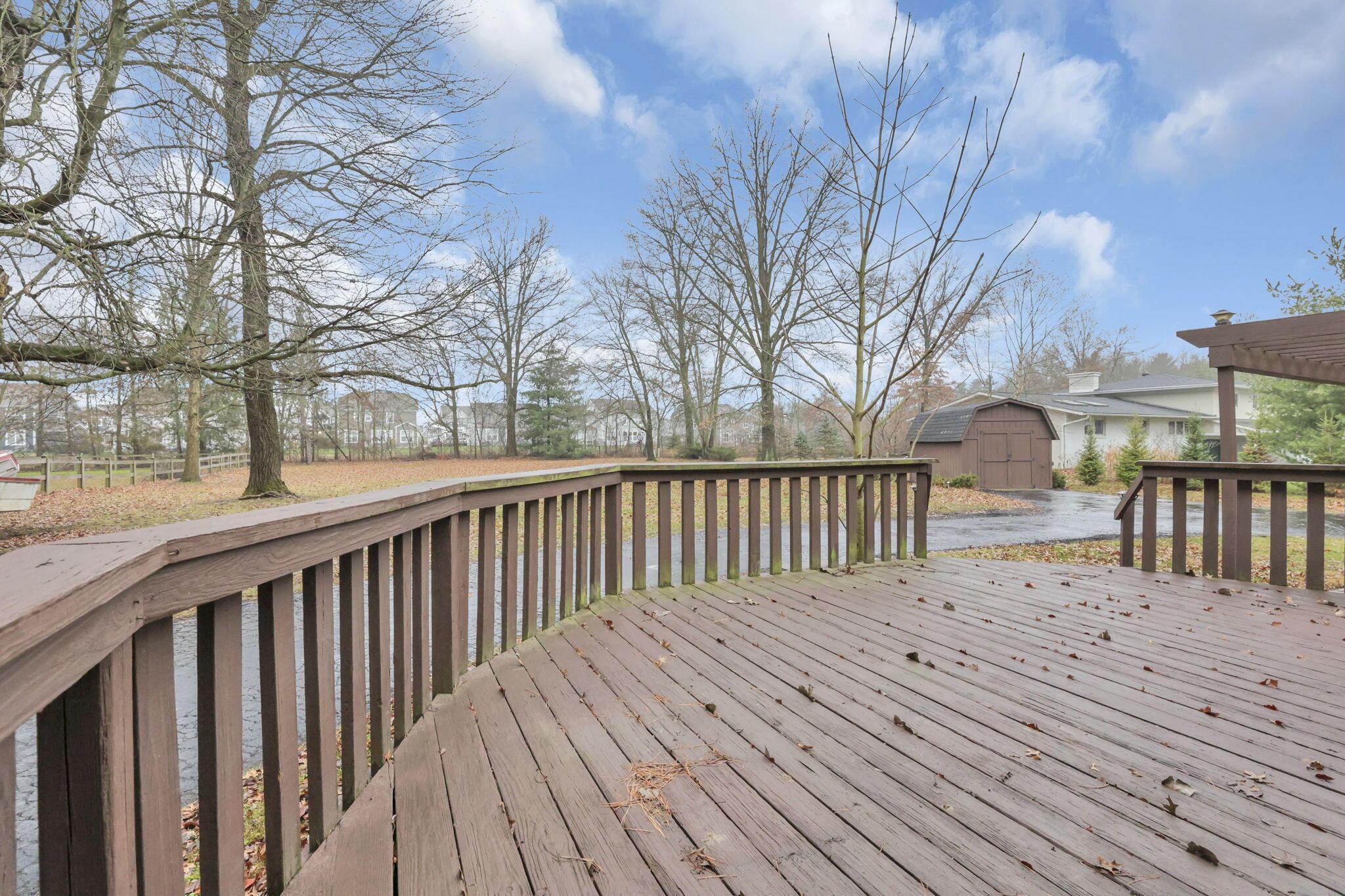 8097 Morse Road Southwest Blacklick, OH 43004 - Photo 41 of 50 Deck