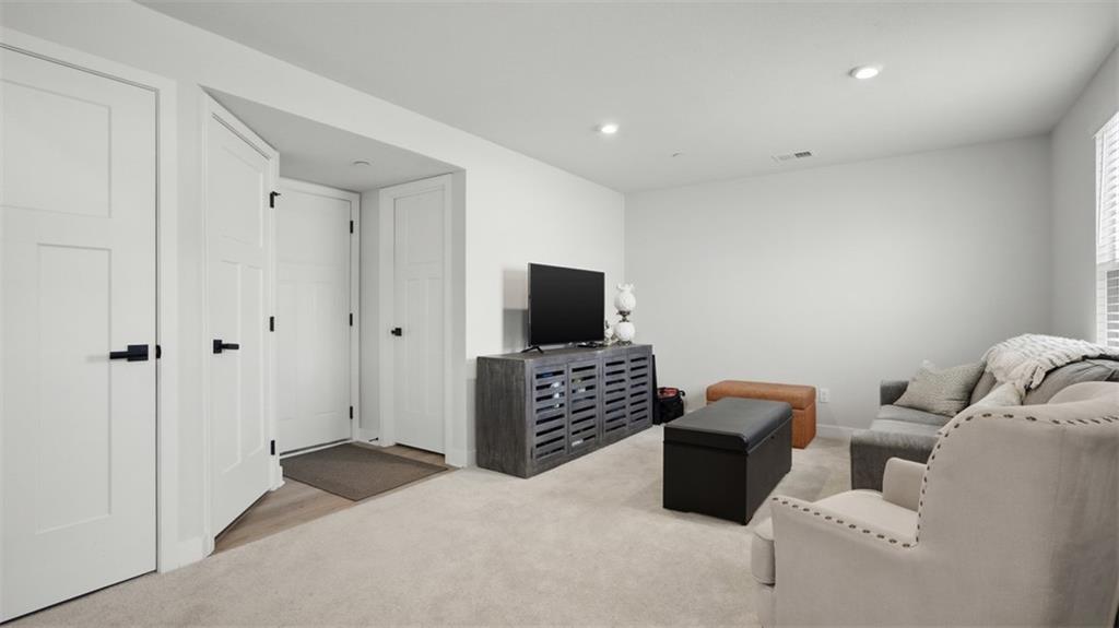 4702 Spruce Road Gibsonia, PA 15044 - Photo 18 of 31