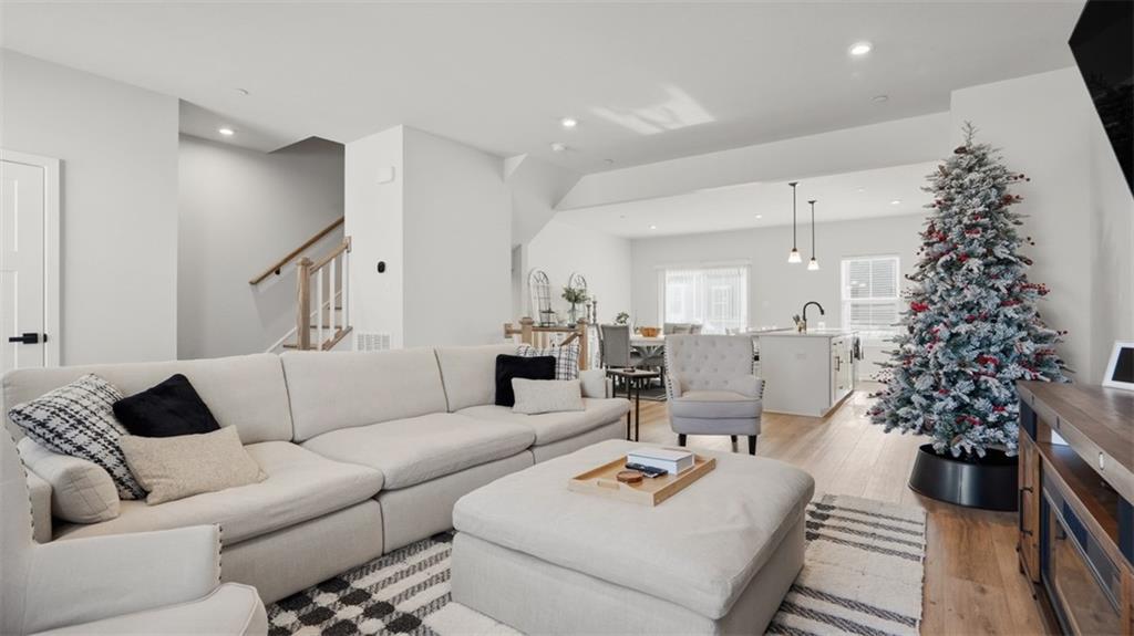 4702 Spruce Road Gibsonia, PA 15044 - Photo 10 of 31