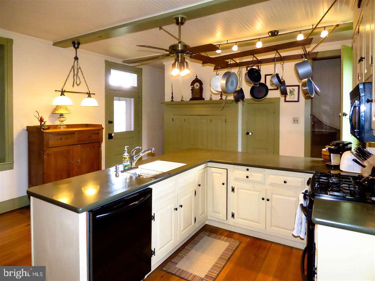103 High Street Manchester, PA 17345 - Photo 14 of 35 Gallery Image 14