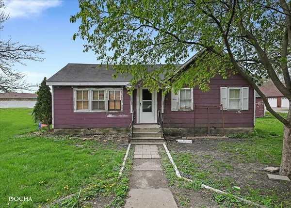 $140,000 | 302 East Wilmington Street, Gardner, IL 60424