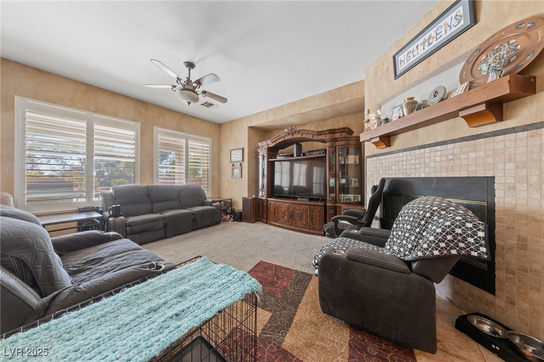 5921 Lone Ranch Avenue Las Vegas, NV 89131 - Photo 9 of 39