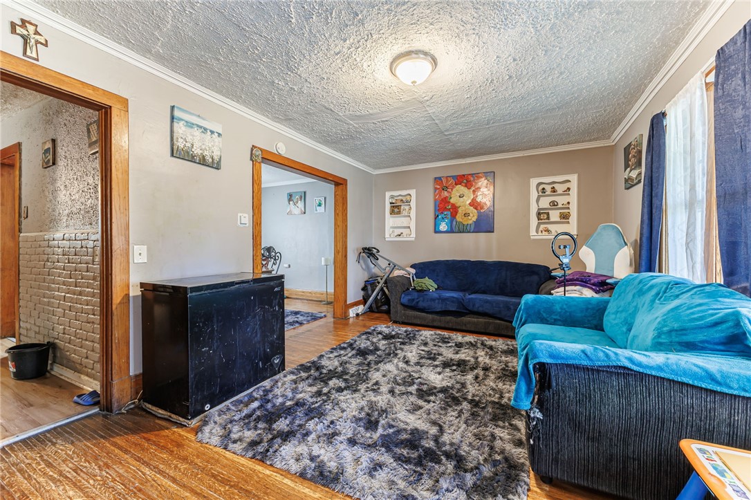269 Fernwood Avenue Rochester, NY 14621 - Photo 4 of 17
