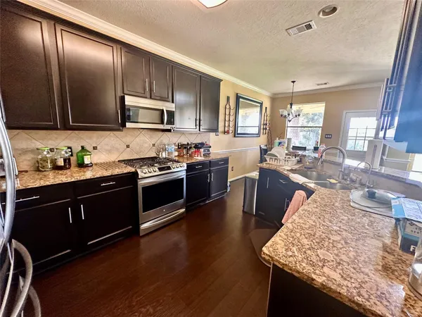 $2,500 | 21514 Sierra Long Drive, Richmond, TX 77407