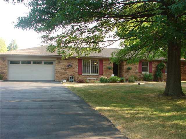 8110 Frye Road Indianapolis, IN 46259 - Photo 1 of 10 Gallery Image 1