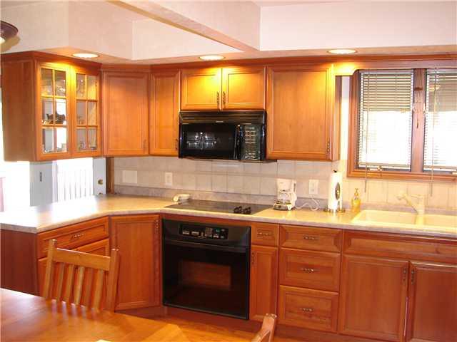 8110 Frye Road Indianapolis, IN 46259 - Photo 5 of 10 Gallery Image 5