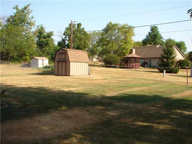 8110 Frye Road Indianapolis, IN 46259 - Photo 10 of 10 Gallery Image 10
