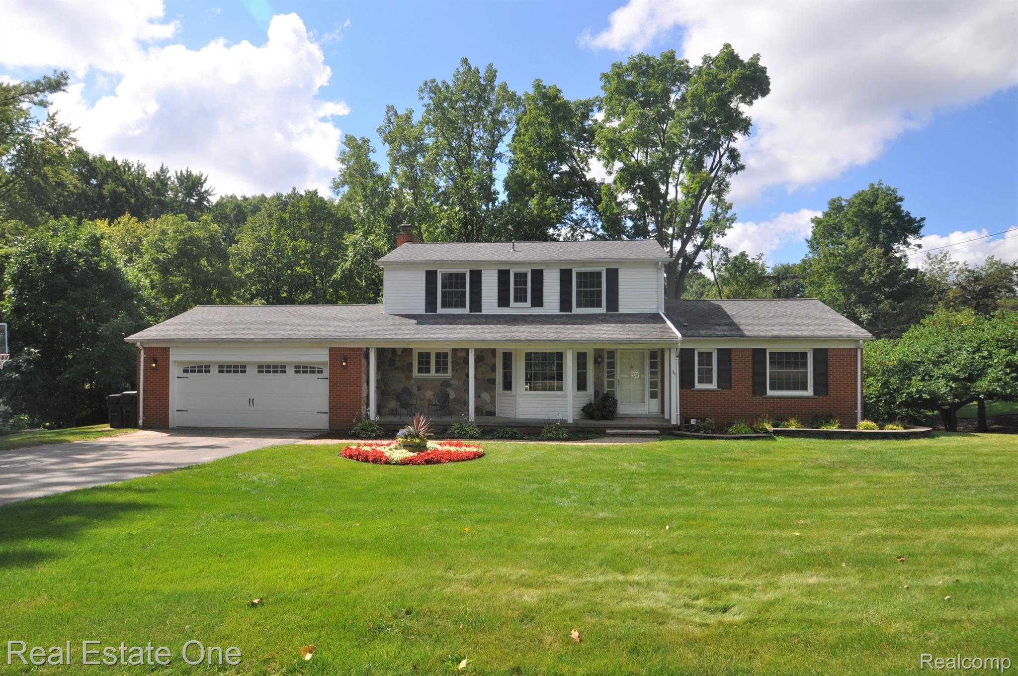 36 Wimberly Drive Rochester, MI 48306 - Photo 1 of 41