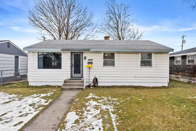 $328,000 | 813 East Decatur Avenue, Spokane, WA 99208