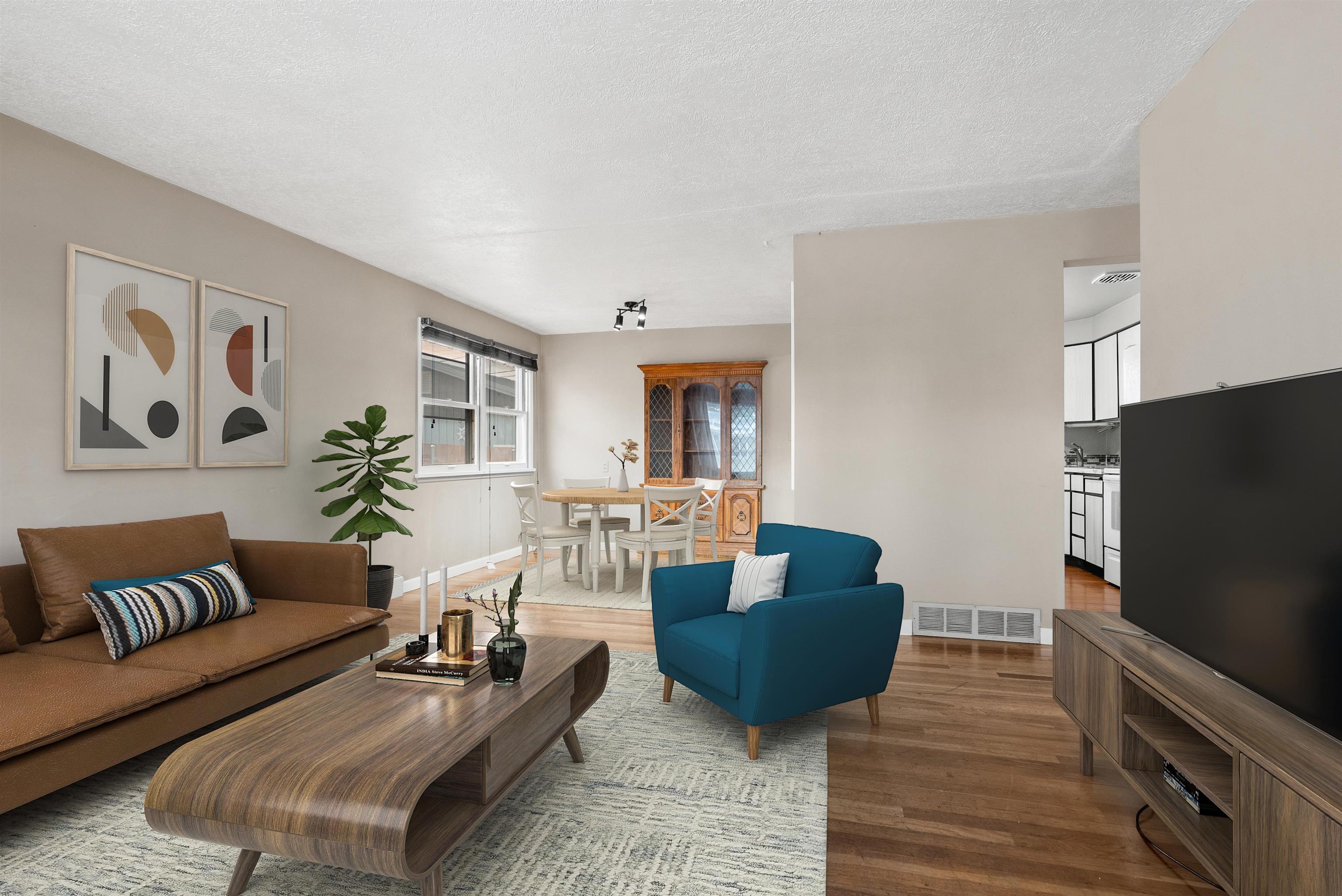 813 East Decatur Avenue Spokane, WA 99208 - Photo 2 of 20