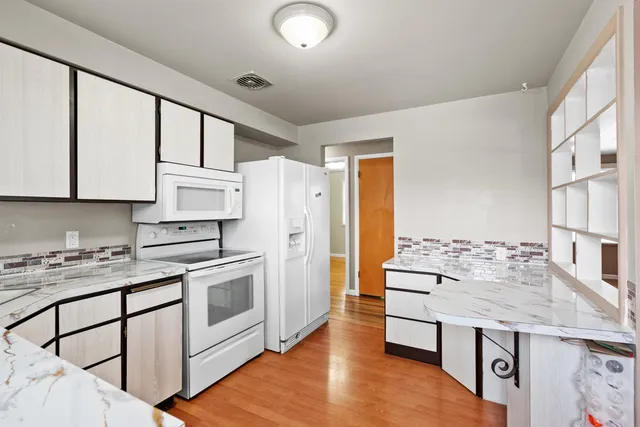 $318,000 | 813 East Decatur Avenue, Spokane, WA 99208