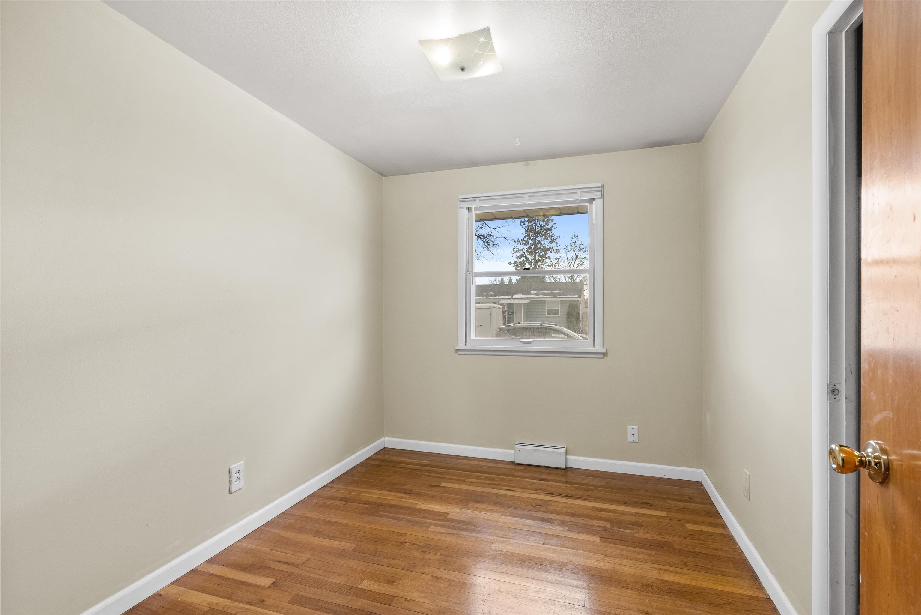 813 East Decatur Avenue Spokane, WA 99208 - Photo 9 of 20