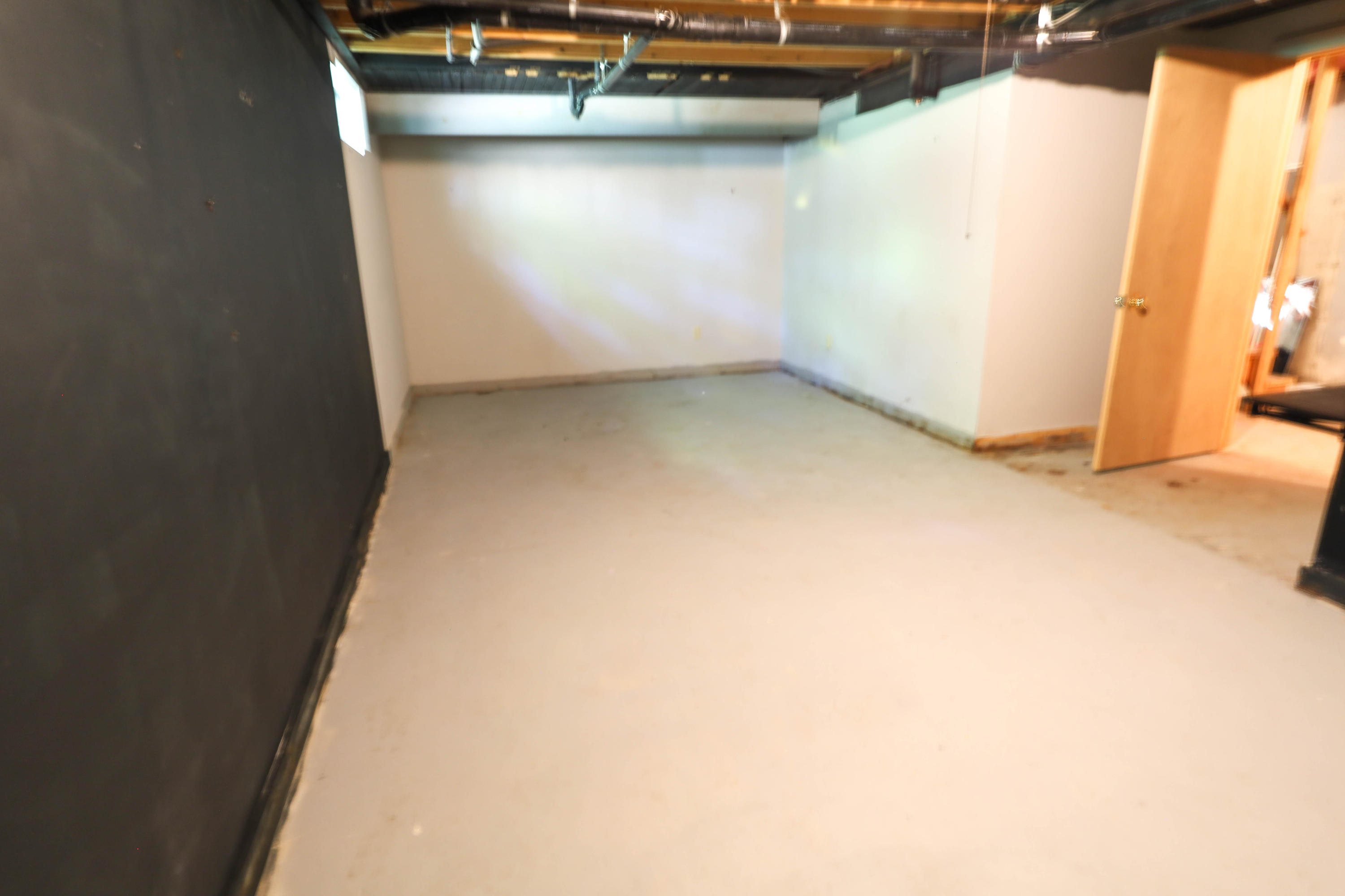 91 Quashnet Road Mashpee, MA 02649 - Photo 16 of 16 a view of a small space