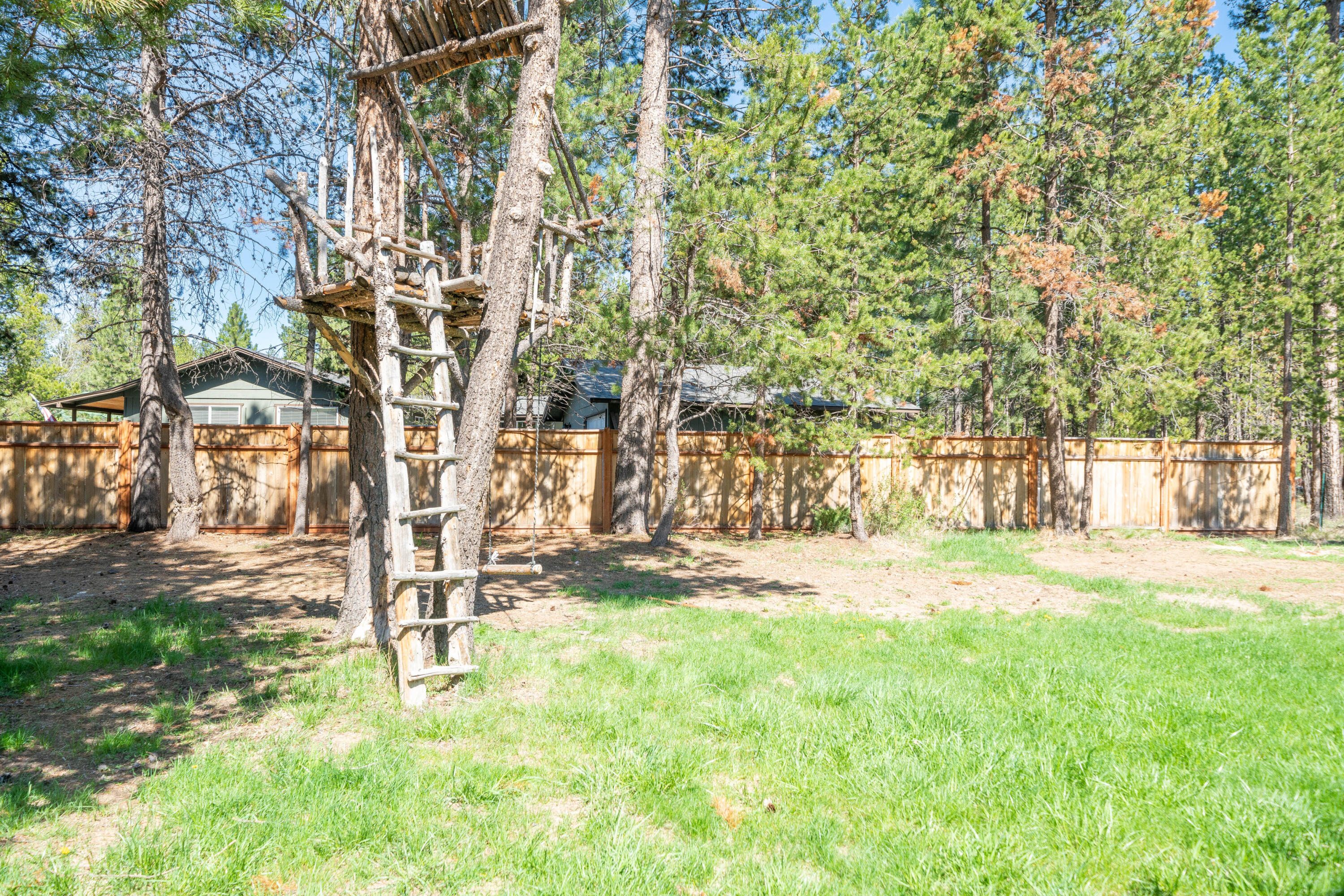 56074 Snow Goose Road Bend, OR 97707 - Photo 26 of 28 DSC04274