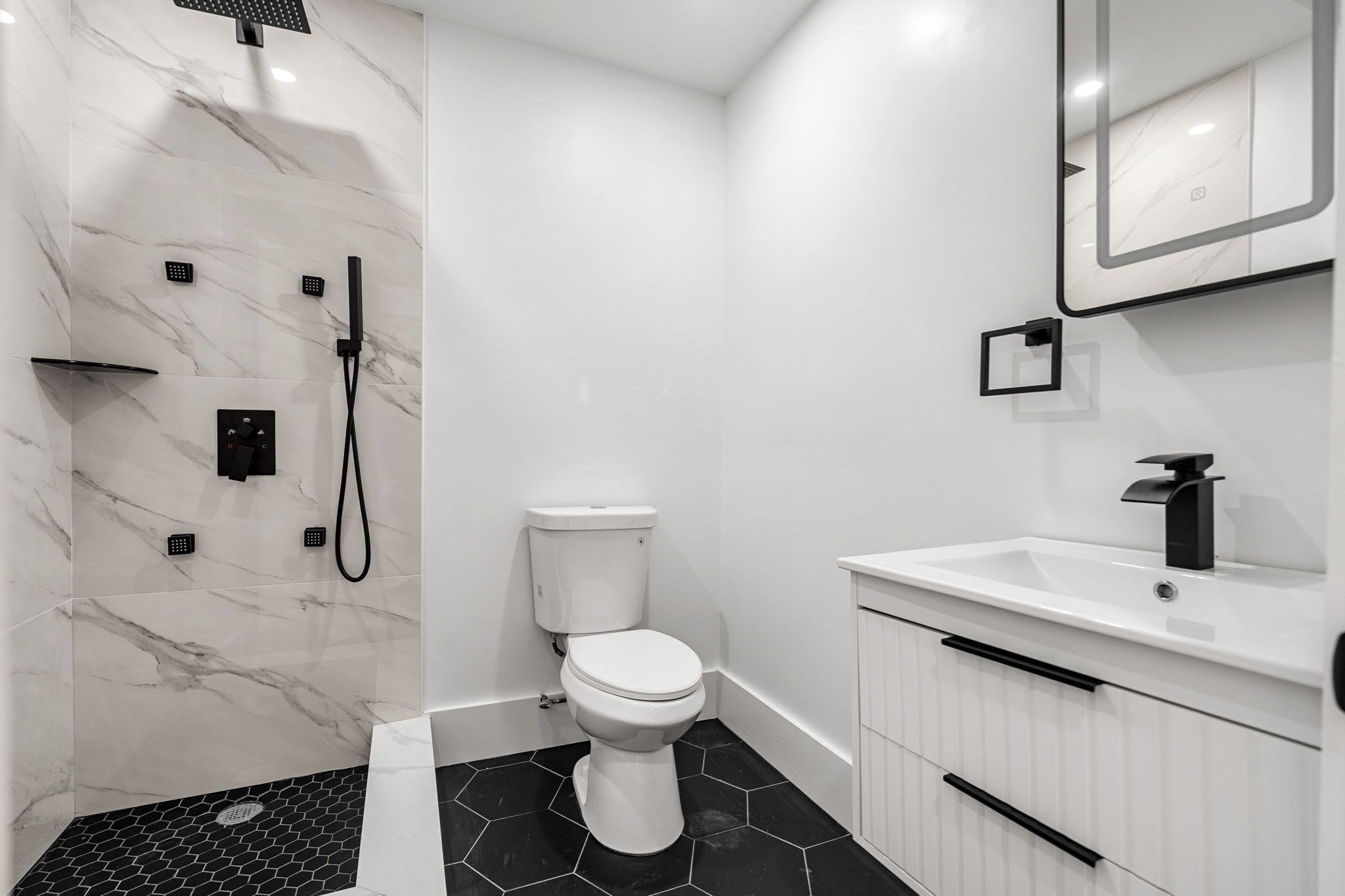 151 Townsend Street, Unit 2 Boston, MA 02121 - Photo 16 of 23 Gallery Image 16