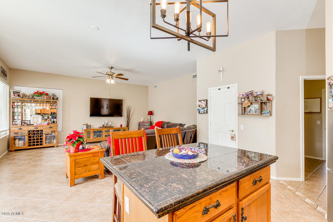 313 West Del Rio Street Gilbert, AZ 85233 - Photo 8 of 24 11-Del Rio