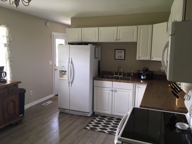 824 Applewood Road Fort Wayne, IN 46825 - Photo 7 of 20 Gallery Image 7