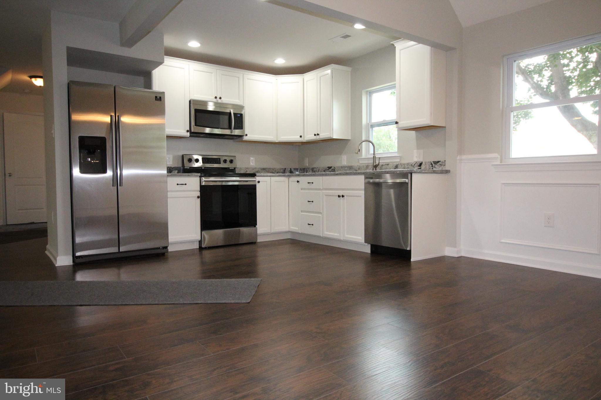 11 Granite Road Levittown, PA 19057 - Photo 3 of 35