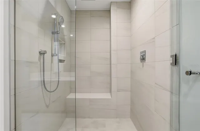 $5,700 | 275 1st Avenue South, Unit 1207, St. Petersburg, FL 33701