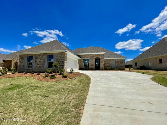 $326,000 | 452 Aurora Circle, Canton, MS 39046