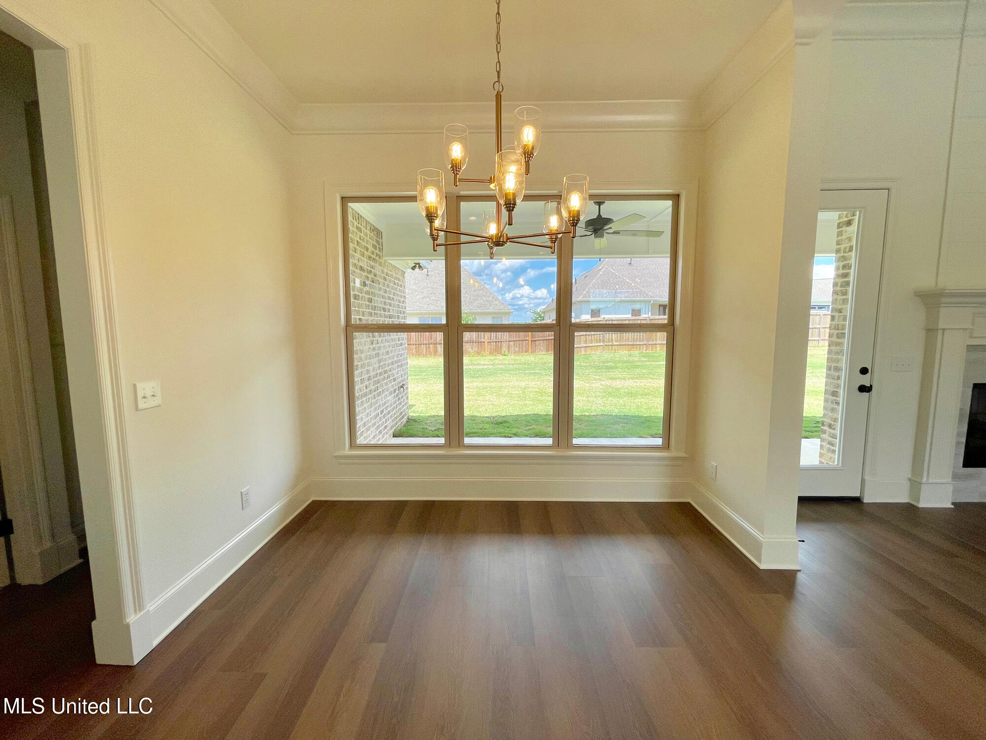 452 Aurora Circle Canton, MS 39046 - Photo 11 of 25 IMG_7881