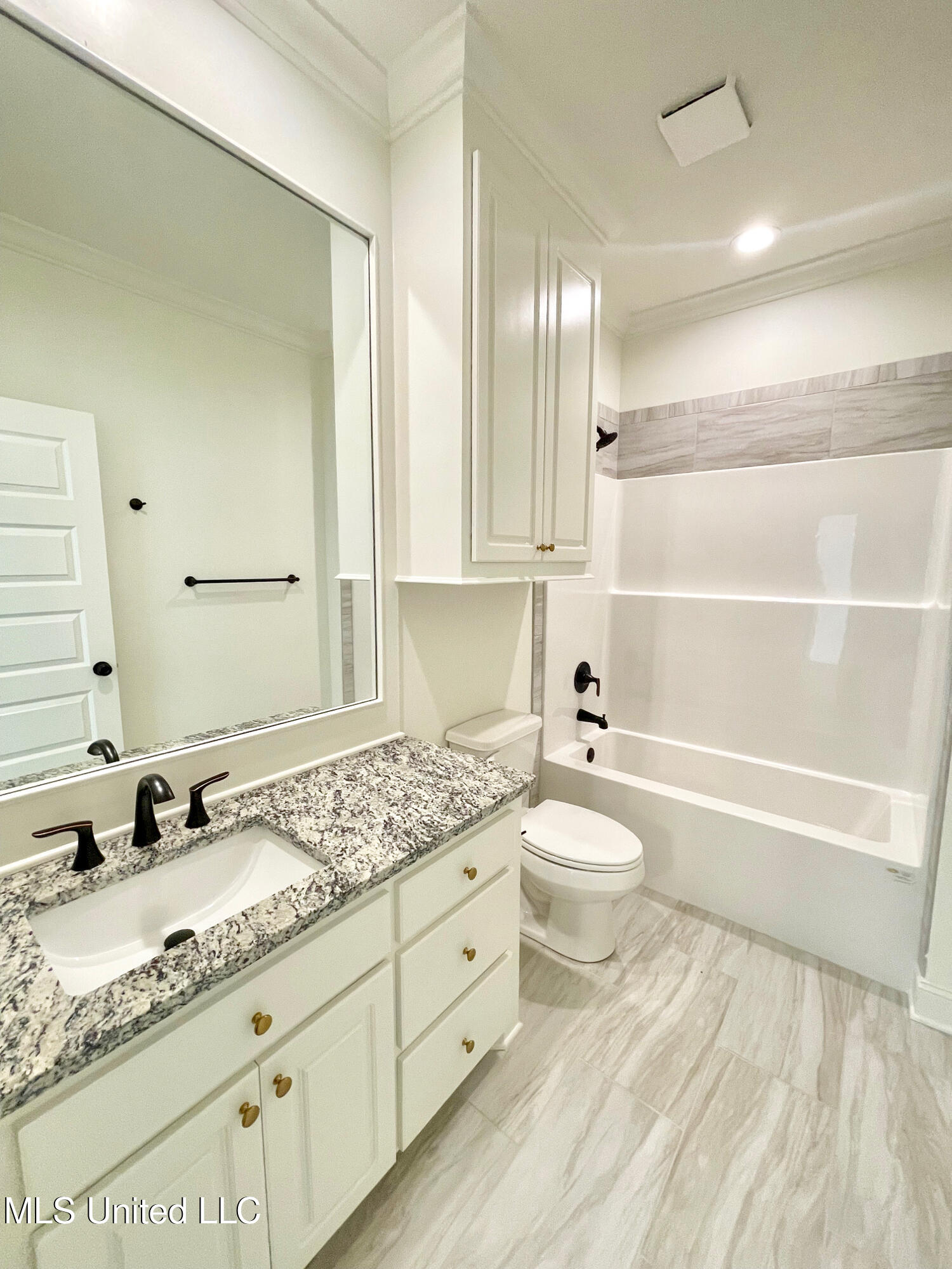 452 Aurora Circle Canton, MS 39046 - Photo 25 of 25 IMG_7882