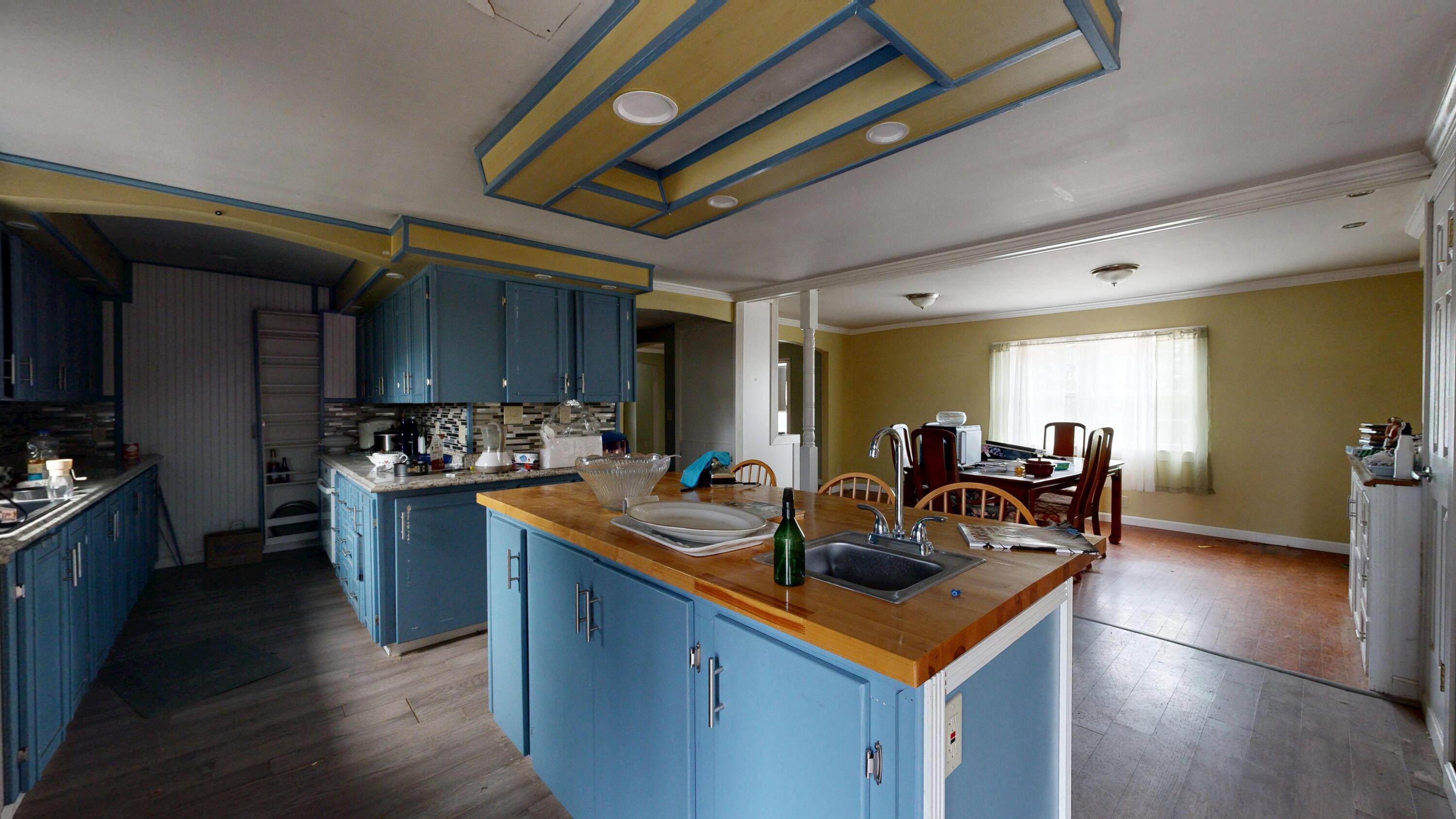 445 West River Road Augusta, ME 04330 - Photo 3 of 27 Kitchen