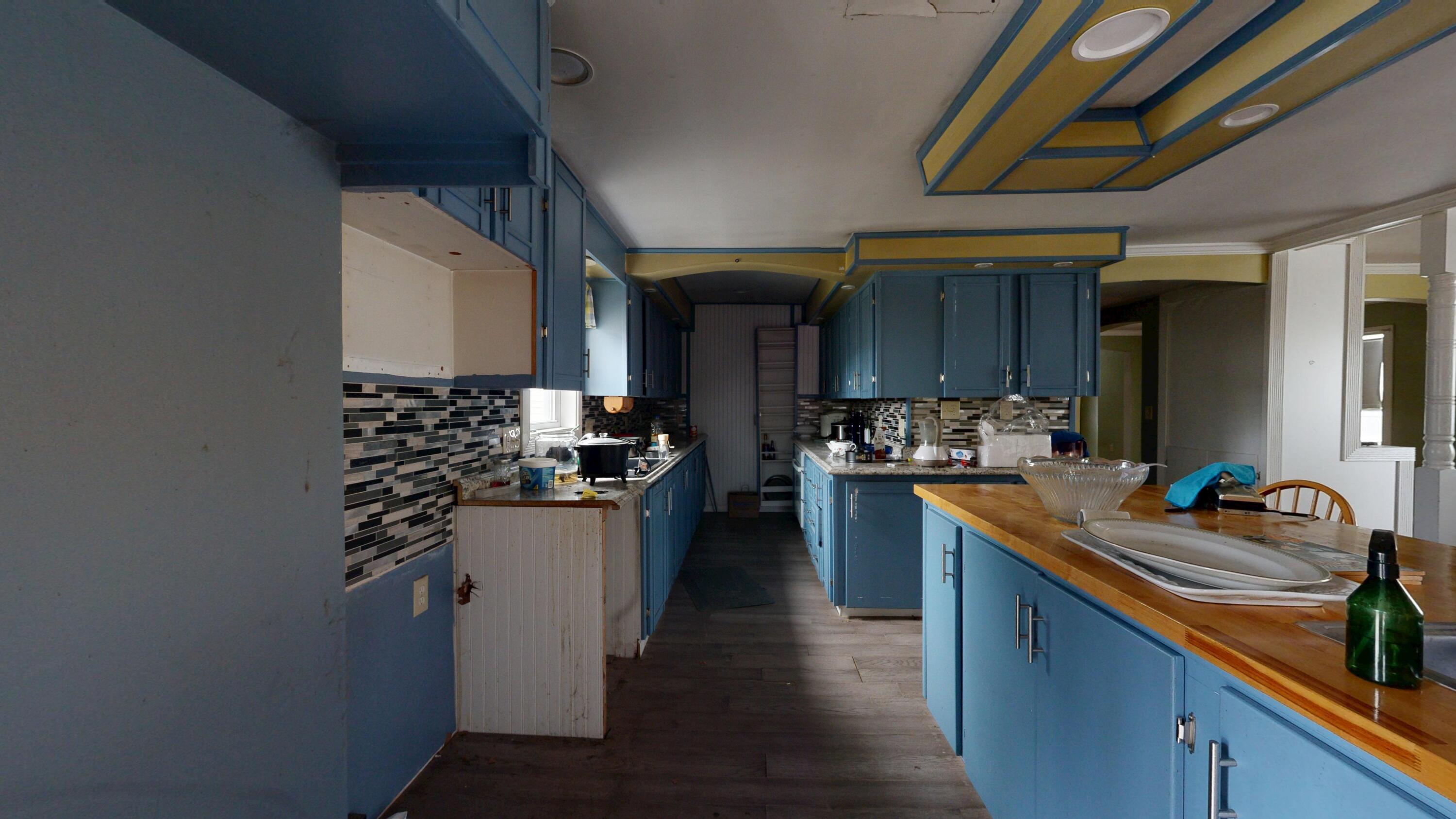 445 West River Road Augusta, ME 04330 - Photo 5 of 26 Kitchen