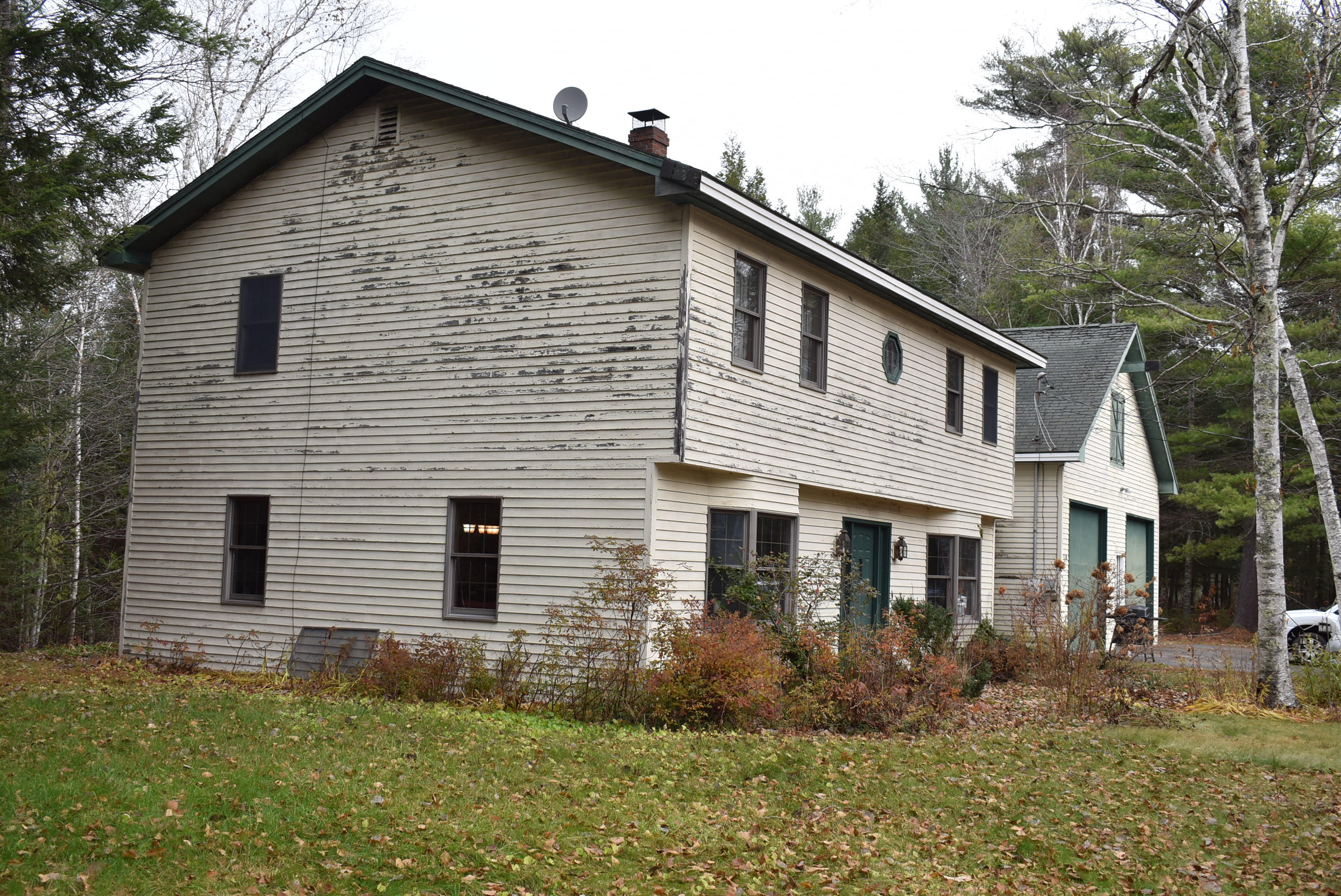 118 Bog Brook Road South China, ME 04358 - Photo 2 of 6 Front & Side Exteror