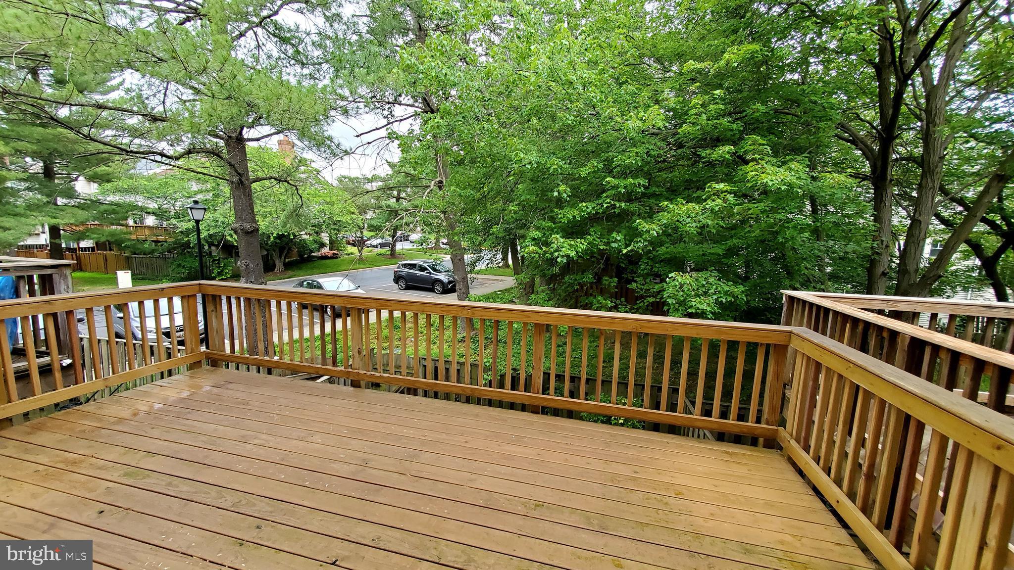 3 Cinzano Court Gaithersburg, MD 20878 - Photo 39 of 41 Recently built deck