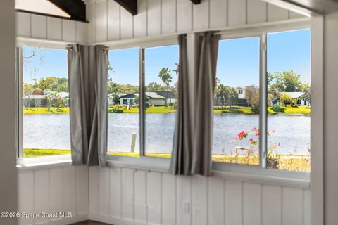 $399,000 | 310 Bayhead Drive, Melbourne, FL 32940