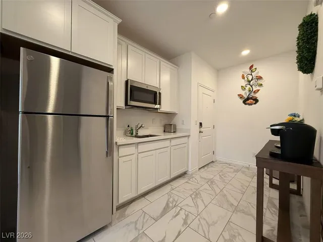 $496,000 | 3289 Vasco Falls Avenue, Henderson, NV 89044