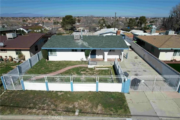 $450,000 | 1543 Elizabeth Lake Road, Palmdale, CA 93551